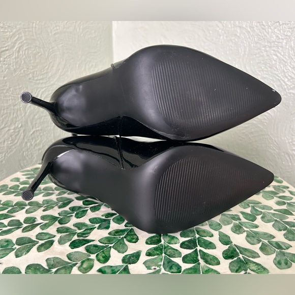 Steve Madden Valiant Patent Leather Zipper Pointed Toe Ankle Boots size 7.5 - Picture 6 of 9